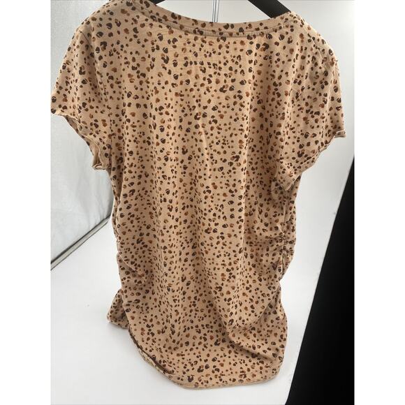 A. Glow Maternity Leopard Print Size Medium Short Sleeve Women’s Tee C2/B2 - Picture 3 of 5